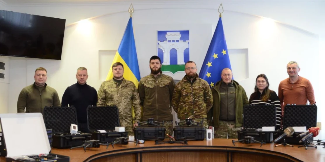 Передача дронів.
