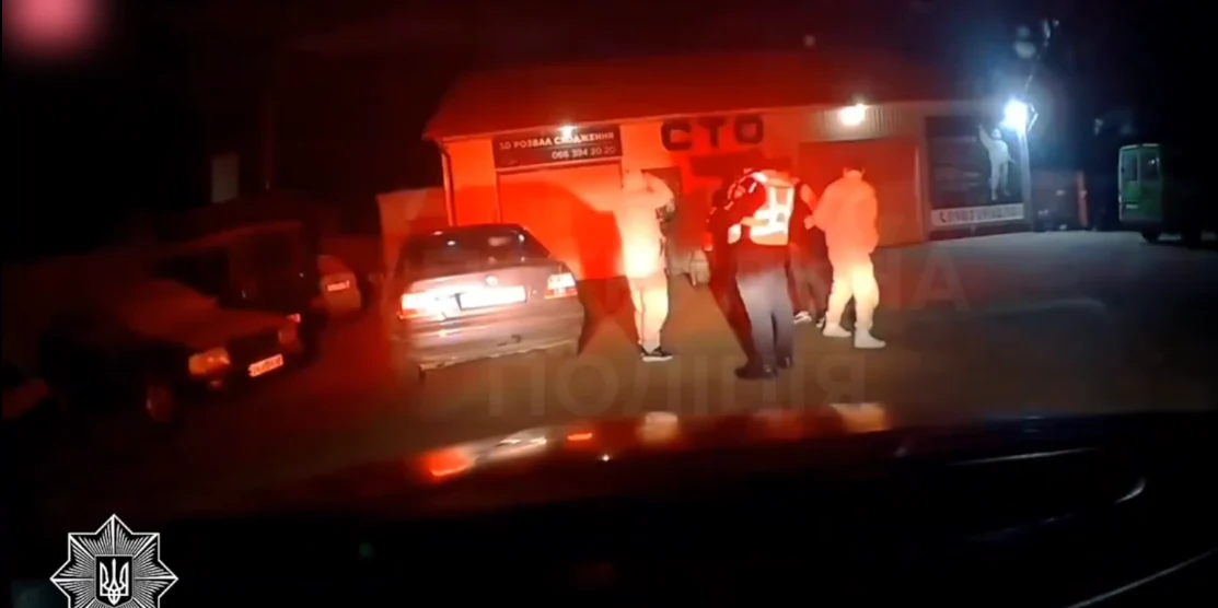 У Сарнах п’яний водій тікав від патрульних Зупинений втікач.