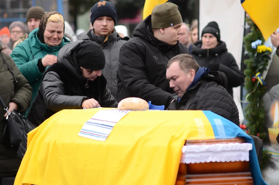 Похорон Едуарда Грицька й Олексія Осадчого.