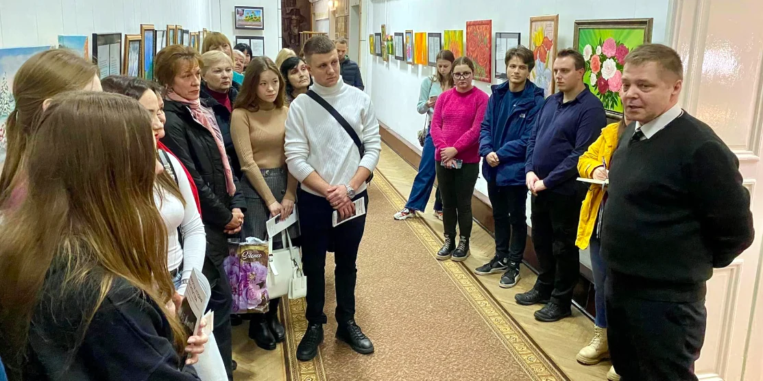 На відкритті виставки.