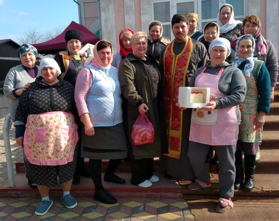 Церковна громада села Гвіздів долучилась до допомоги ЗСУ.