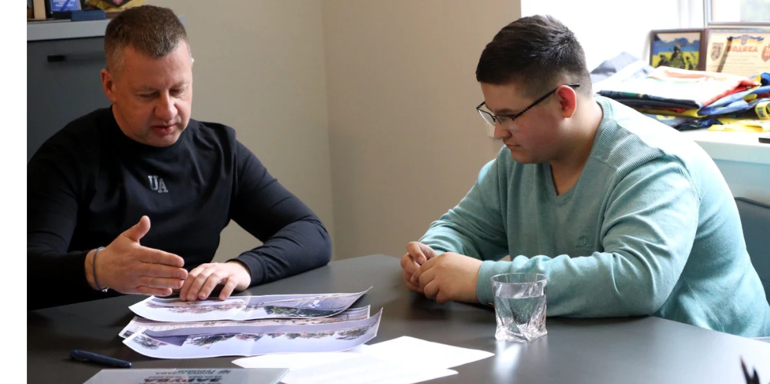 Наймолодший журналіст України взяв інтерв’ю в очільника Рівного Інтерв'ю з Віктором Шакирзяном.