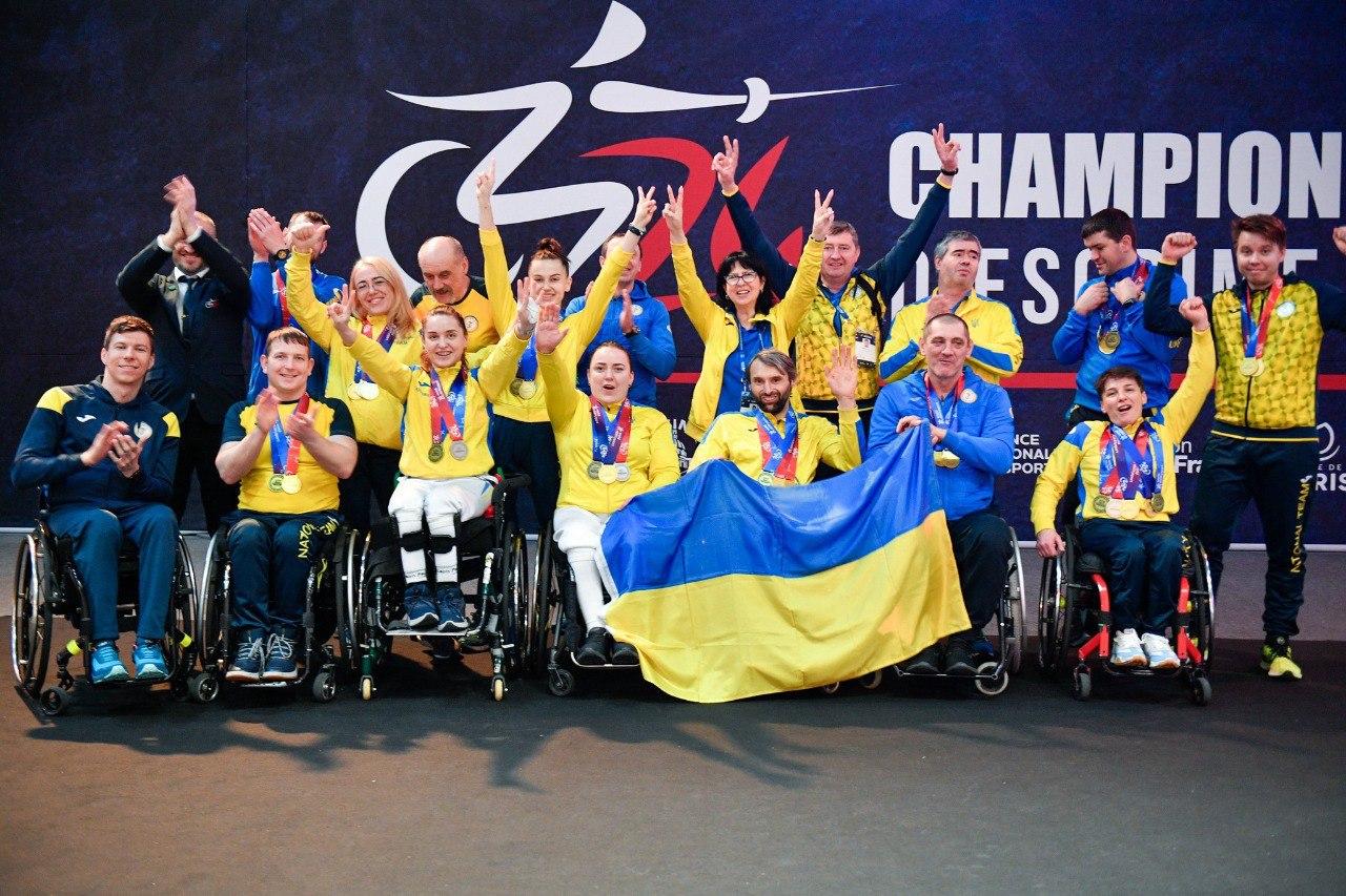 парафехтувальники