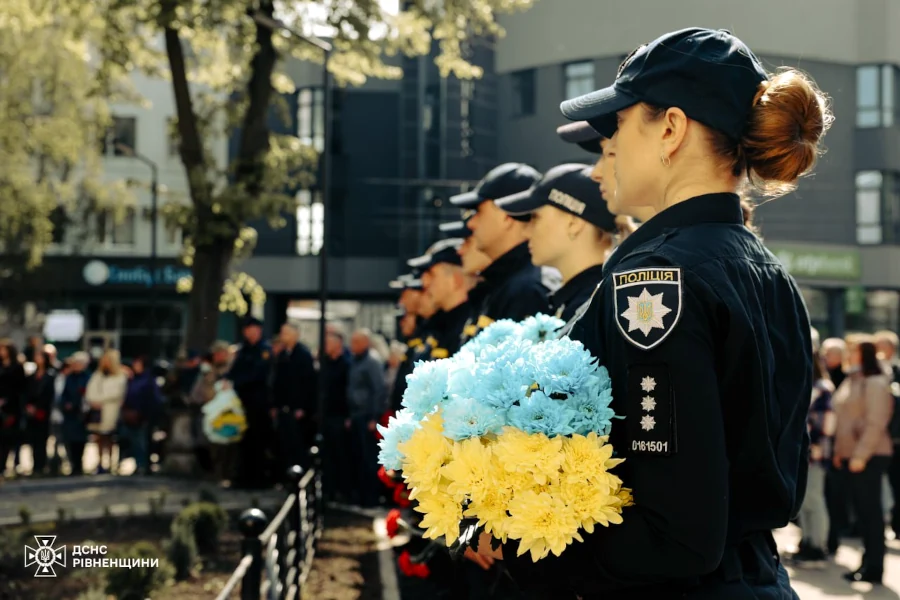 На Рівненщині вшановують 38 роковини Чорнобильської катастрофи - фото 3