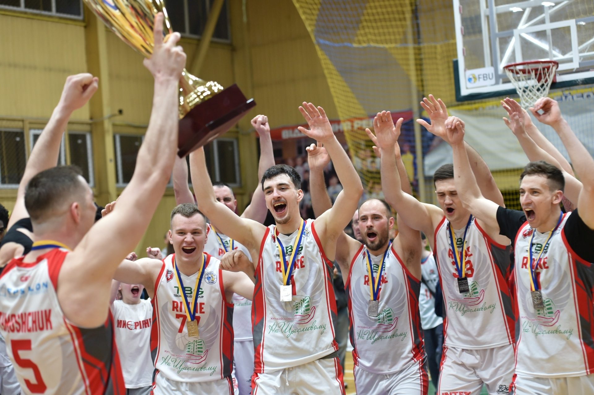 БК Рівне завоювало срібний кубок Суперліги