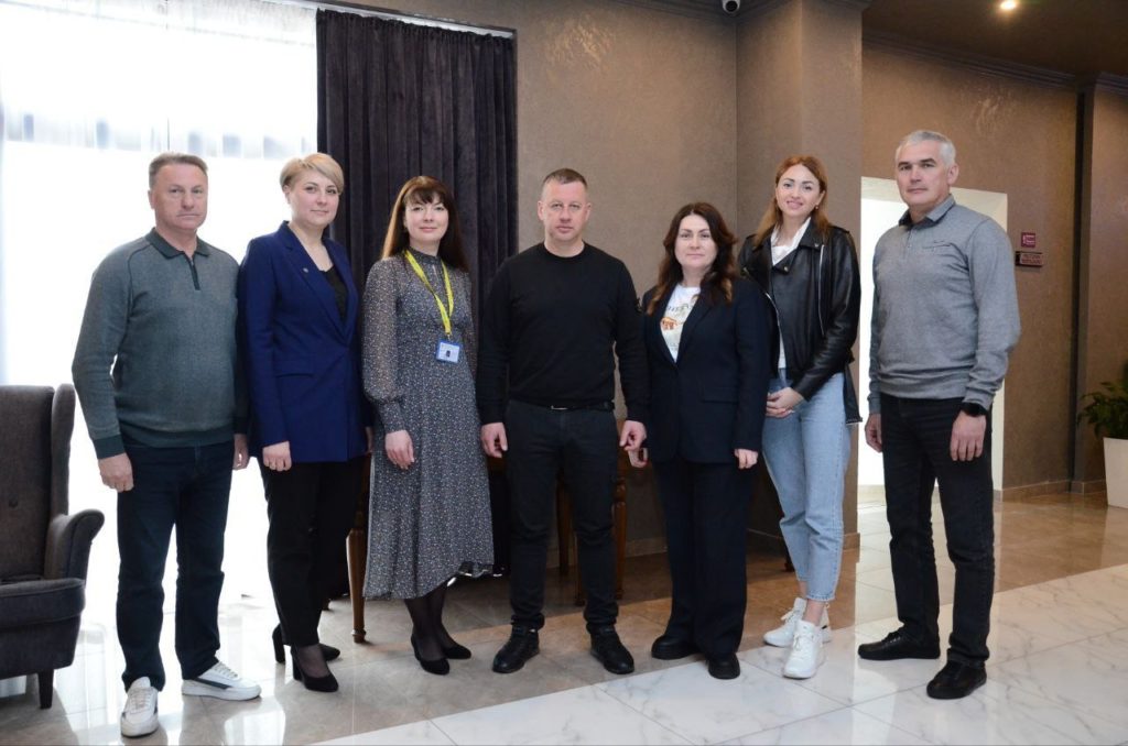 У Рівному проводять навчання з психологічної підтримки дітей під час війни2