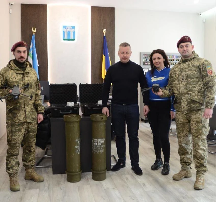 Передача дронів.