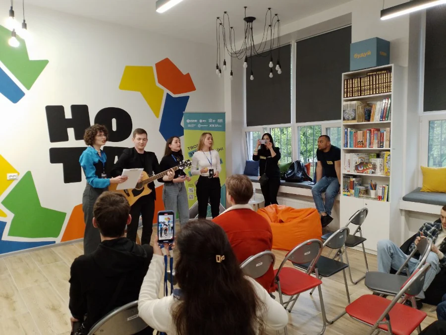 На відкритті оновленого Молодіжного простору НОТА.