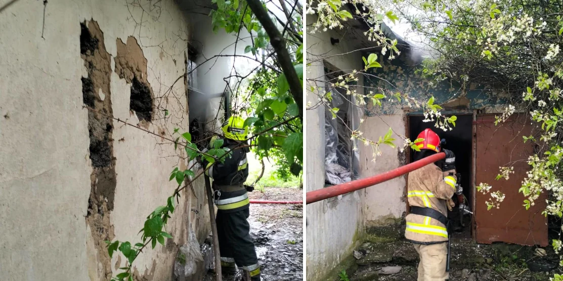 Вогнеборці гасять пожежу.