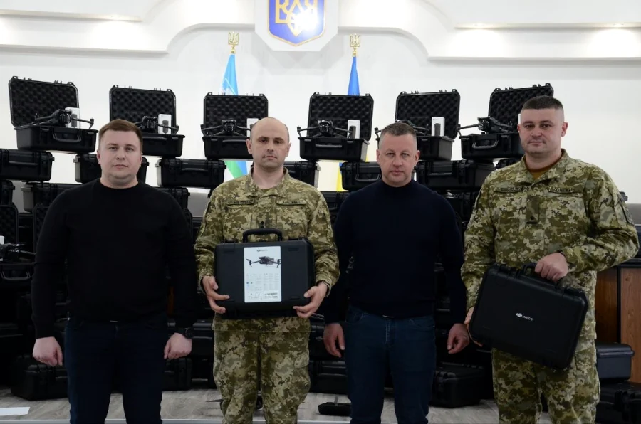 Передача дронів.