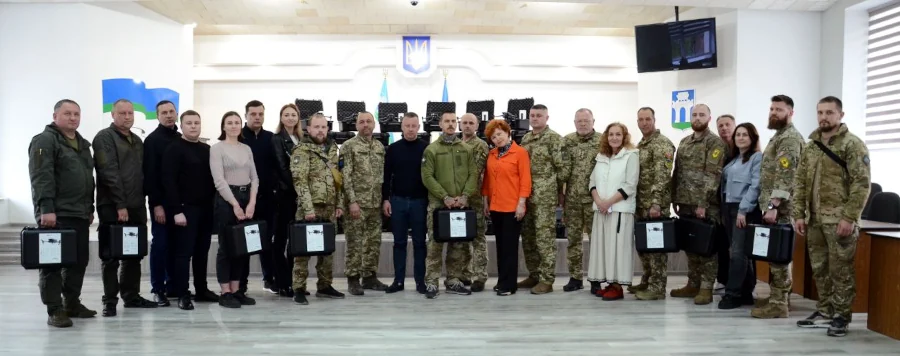 Передача дронів.