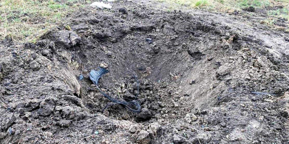 Вирва від вибуху.
