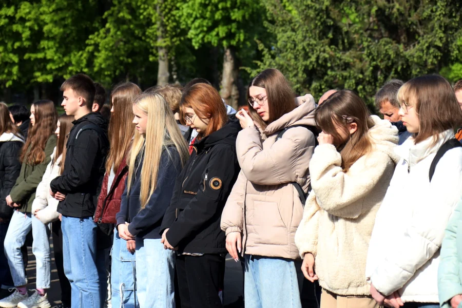 У Рівному відкрили пам'ятну дошку воїну й Герою АТО - фото 2