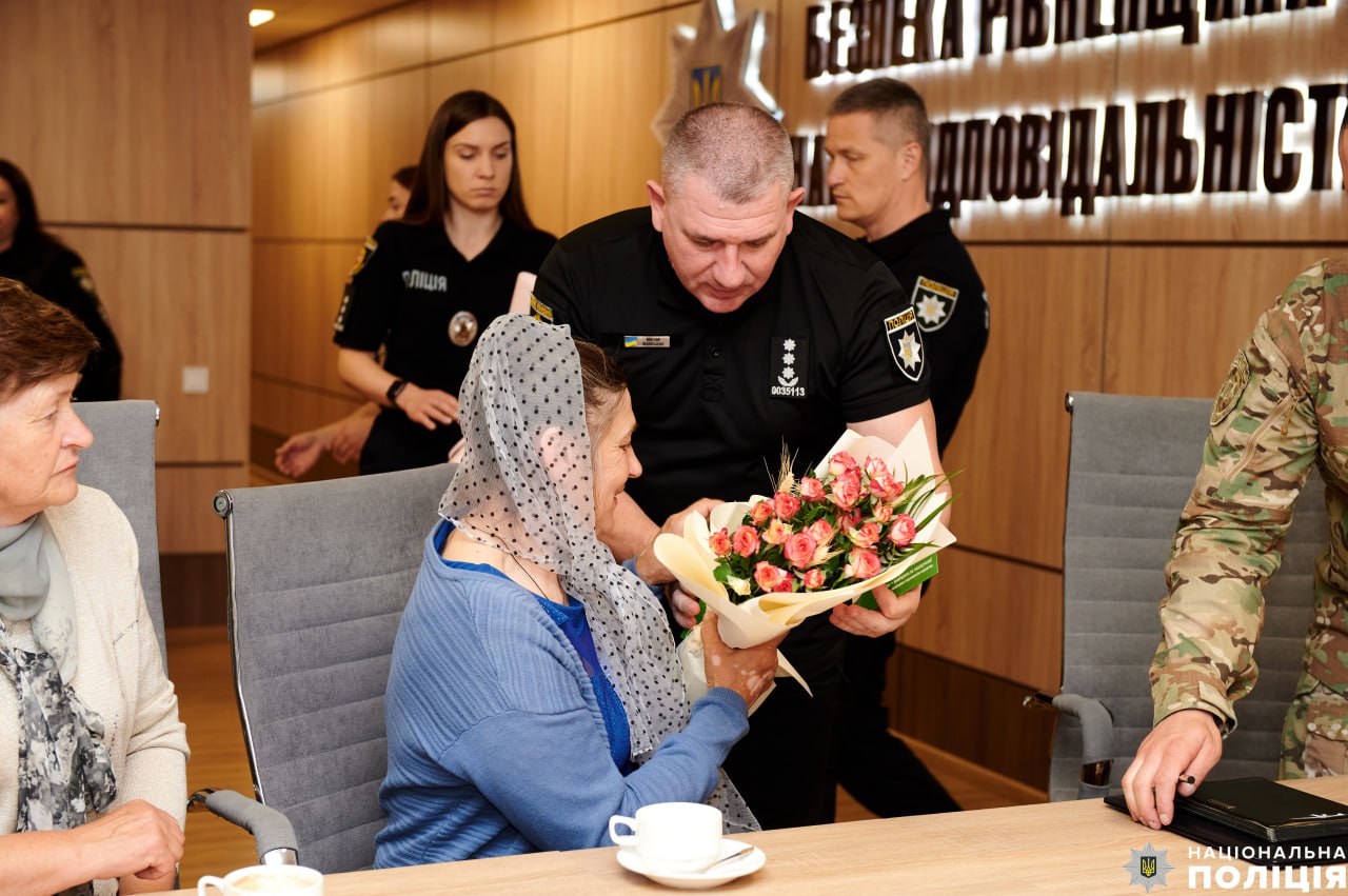 Матерів загиблих поліцейських вшанували на Рівненщині