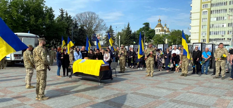 У Рівному провели у Засвіти загиблого Героя - фото 1