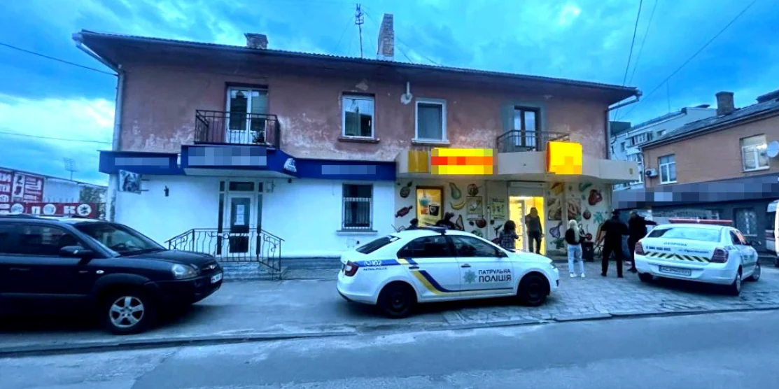 За розбійний напад на рівнянку затримали мешканця Рівненського району