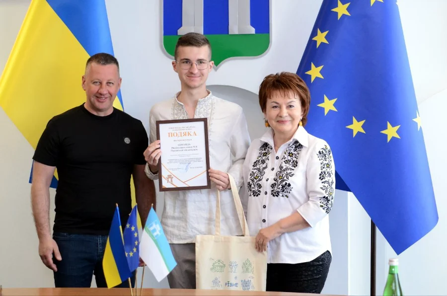 Найактивніших учасників шкільних Євроклубів відзначили у Рівному - фото 2