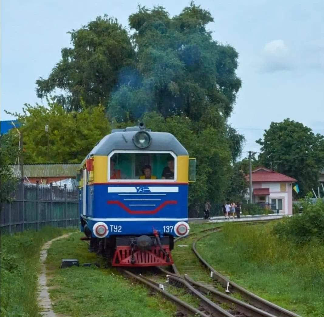 Дитяча залізниця у Рівному відкриває 75 сезон