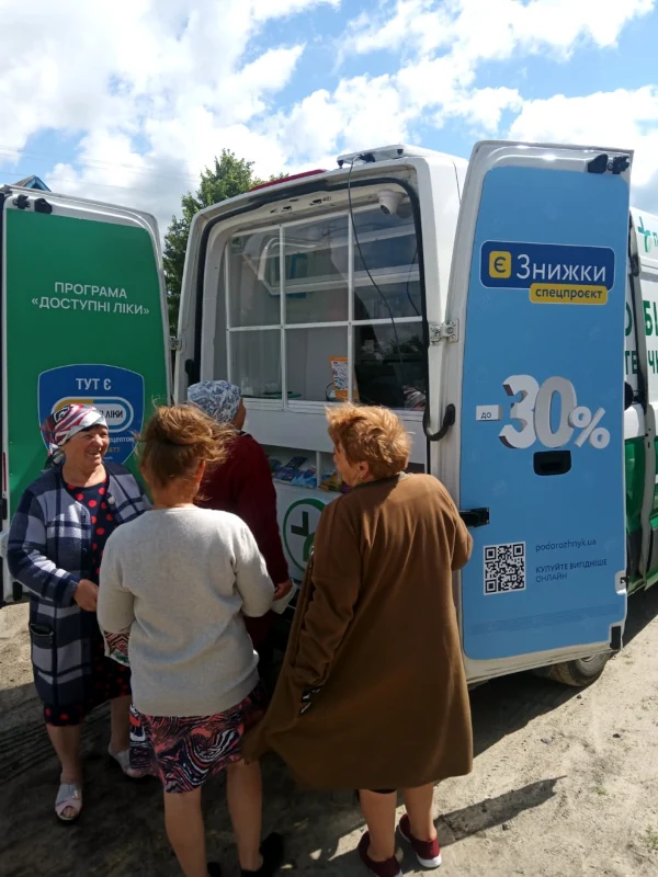Перший мобільний аптечний пункт вже працює в Зарічненській ТГ - фото 1