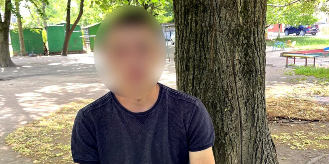 Одне авто обікрав, інше — викрав. Мешканця Хмельниччини затримали у Рівному Одне авто обікрав, інше — викрав. Мешканця Хмельниччини затримали у Рівному