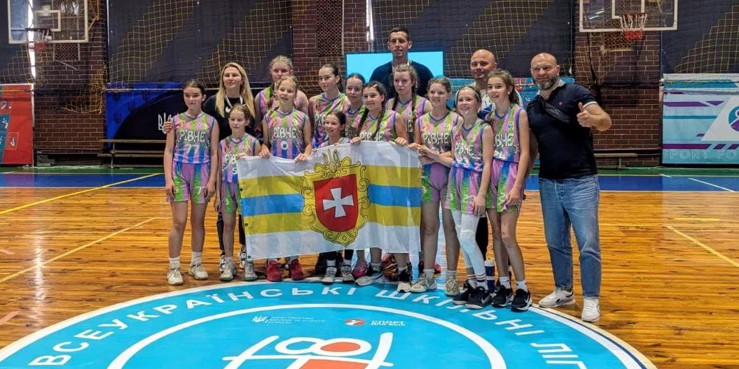 Перемоги в перший день змагань Шкільних ліг вибороли юні спортсмени з Рівненщини