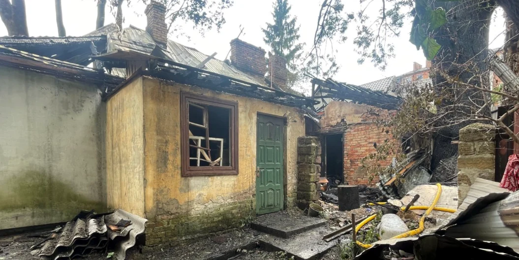 Через сварку рівнянин підпалив будинок (ФОТО)