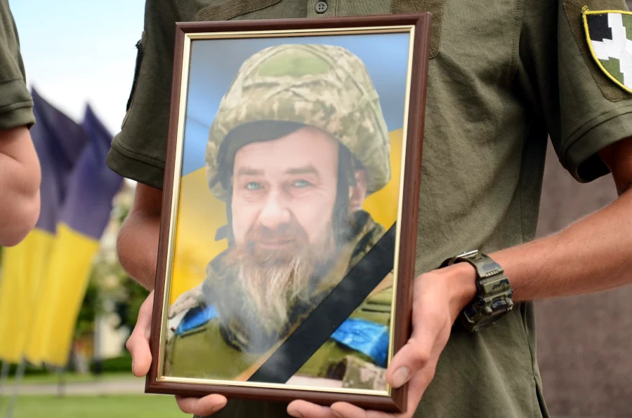 У Рівному провели в останню дорогу полеглого Захисника - фото 1