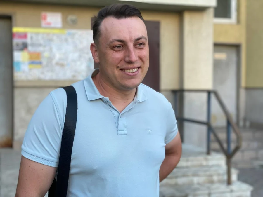 Чотири роки підіймались пішки. У дев’ятиповерхівці у Рівному запрацював ліфт - фото 2 Чотири роки підіймались пішки. У дев’ятиповерхівці у Рівному запрацював ліфт - фото 2