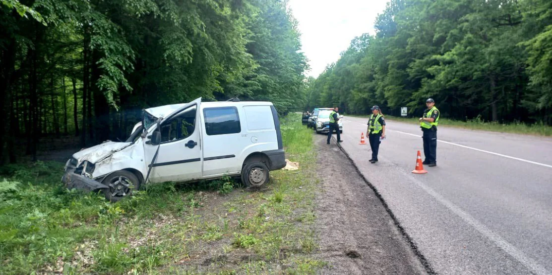 Жителька Хмельниччини загинула в ДТП у Вараському районі