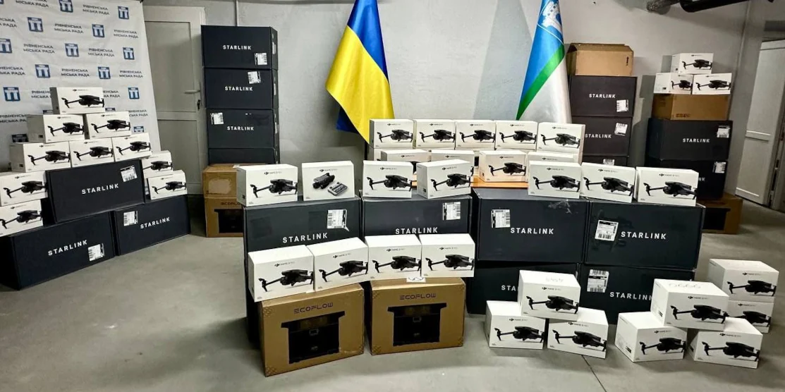 Рівне передало масштабну партію допомоги на фронт