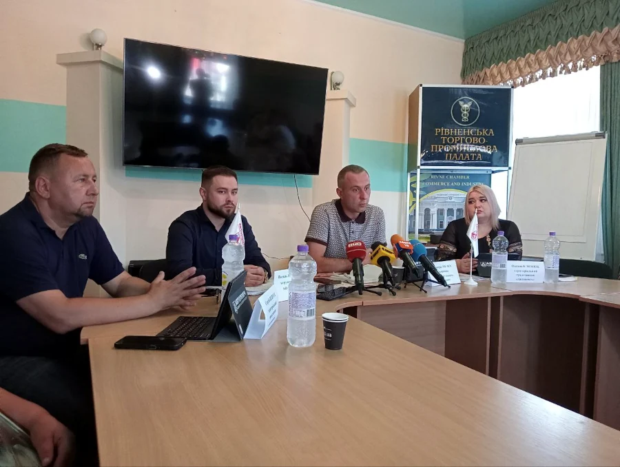 Родичам потерпілих в моторошній аварії допомагають адвокати компанії «Автопоміч» - фото 2