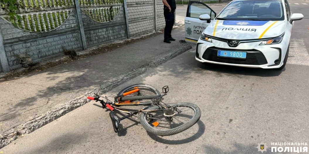 Неповнолітній велосипедист травмувався під колесами маршрутки в Рівному