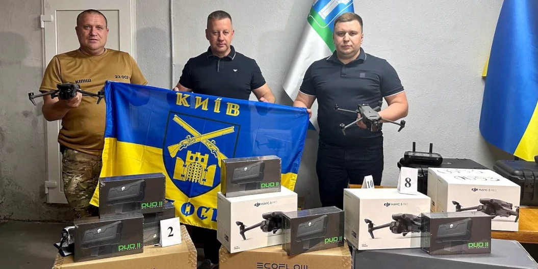 Дрони, старлінки, підзарядні станції від Рівного отримали 15 підрозділів ЗСУ