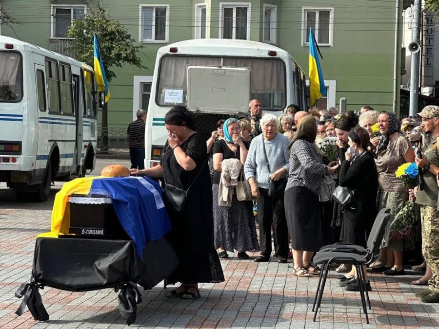 Двох Захисників провели у засвіти в Рівному - фото 2