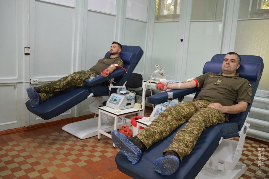 20 літрів крові для побратимів здали рівненські нацгвардійці