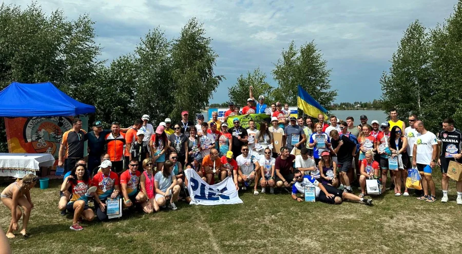 Бігали, плавали і їздили, а гроші віддають для ЗСУ - фото 3