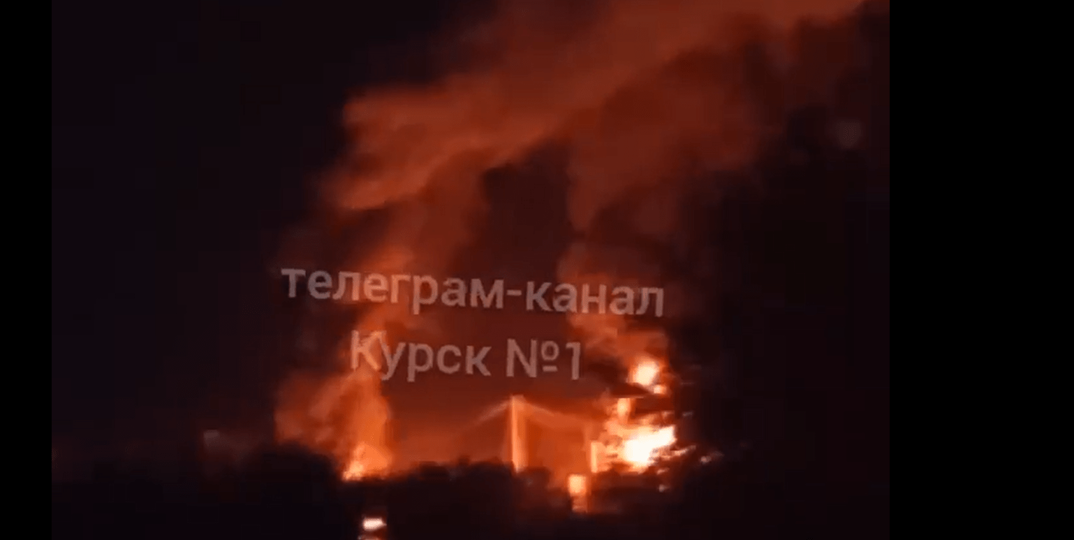 В російському курську горить нафтобаза (ВІДЕО)