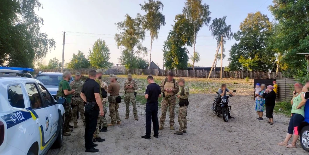 Пенсіонера, який заблукав у лісі у Сарненському районі, розшукали