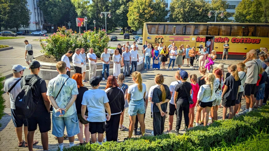 49 дітей з Рівненщини поїхали відпочивати до Болгарії - фото 1