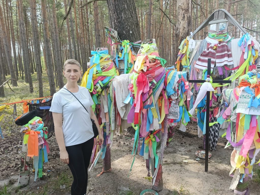 Луківські хрести на Рівненщині й лікують, і бажання виконують - фото 2 Луківські хрести на Рівненщині й лікують, і бажання виконують - фото 2