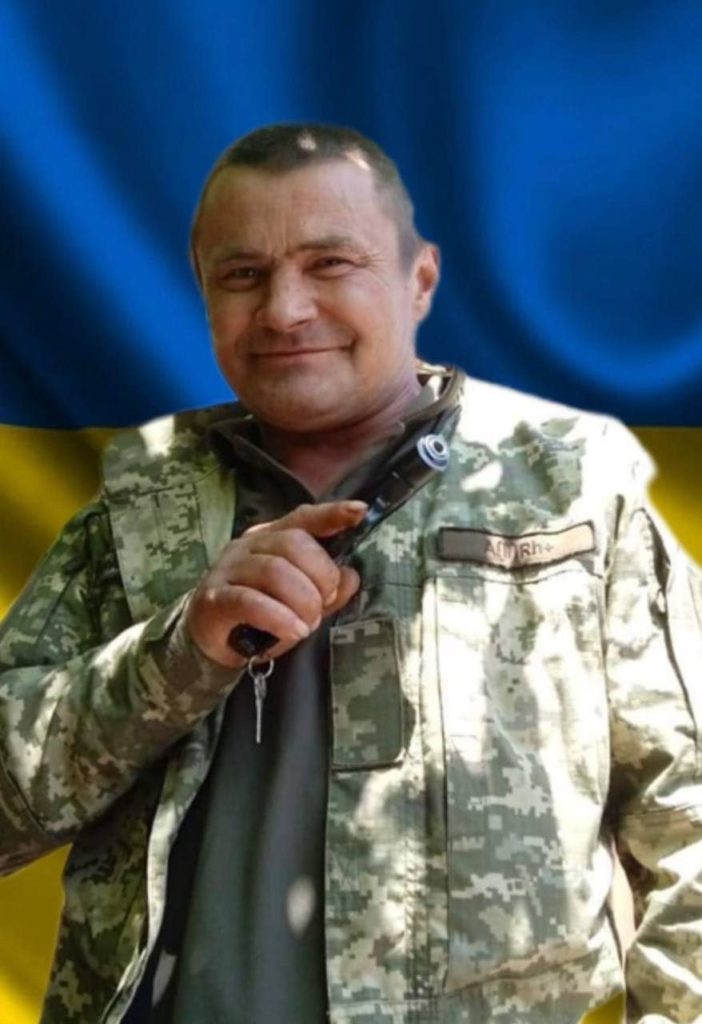 На Рівненщині провели в останню дорогу захисників - фото 1