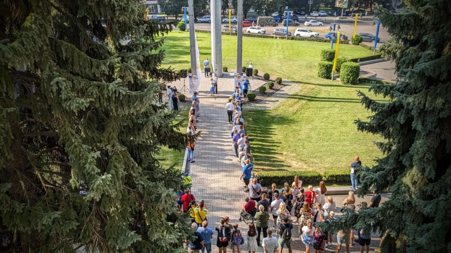 Паралімпійський прапор підняли біля Рівненських облради та ОДА - фото 4 Паралімпійський прапор підняли біля Рівненських облради та ОДА - фото 4