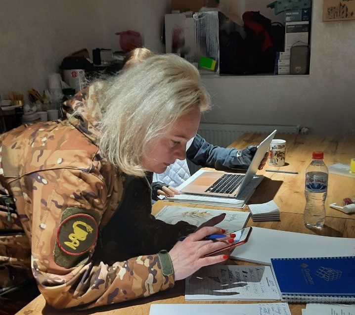 Вольова жінка з генеральським характером живе і працює у Рівному - фото 4
