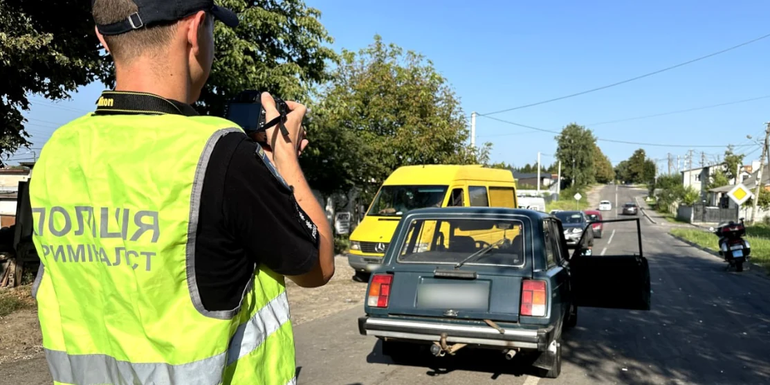 Під колесами легковика у Рівному загинула дитина Під колесами легковика у Рівному загинула дитина