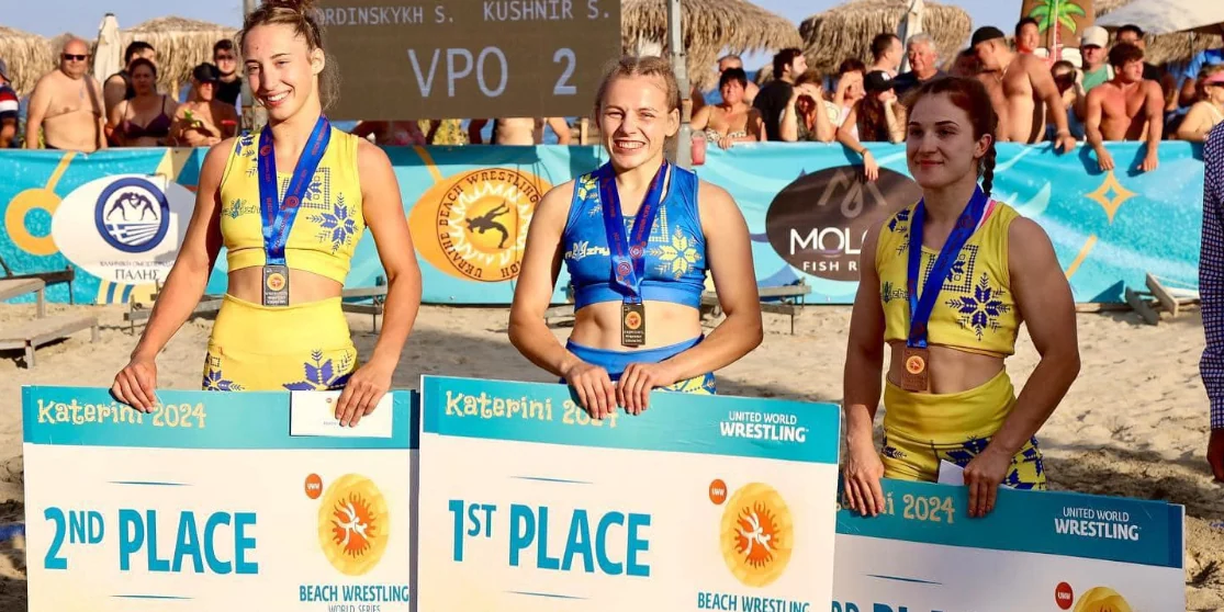 Спортсменка із Сарн здобула світове “золото” з пляжної боротьби