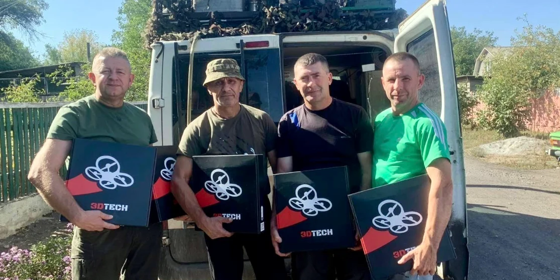 35 FPV дронів відправила захисникам Рокитнівська громада
