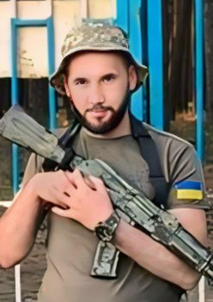 На Рівненщині попрощались із захисниками - фото 3