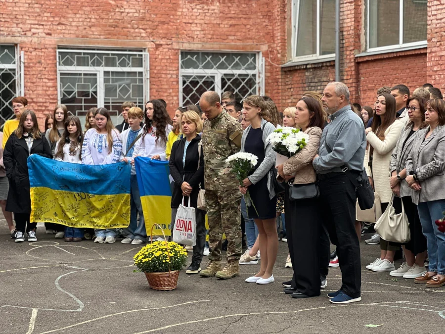 Пам'ять загиблого Захисника вшанували у Рівному - фото 2