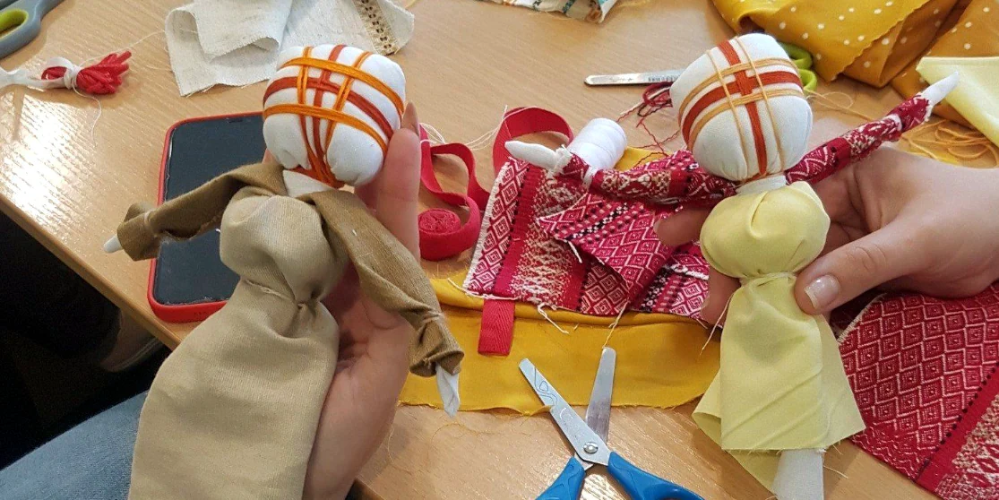 Майстрів-лялькарів запрошують до участі у виставці ляльок-мотанок