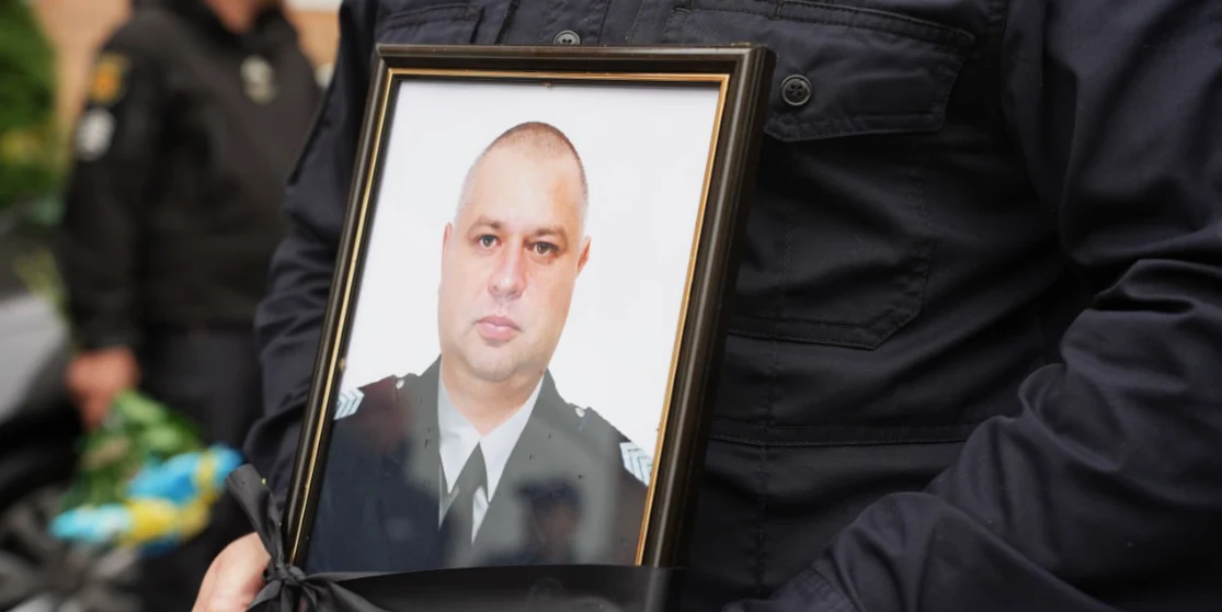 На Рівненщині попрощались із трагічно загиблим поліцейським